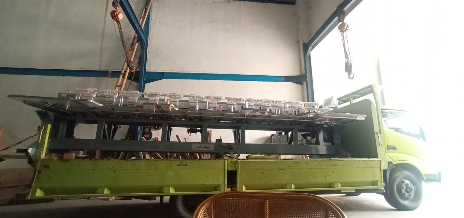 Kirim Azura mesin bordir komputer 12 kepala @Tangerang Kirim Azura mesin bordir komputer 12 kepala @Tangerang